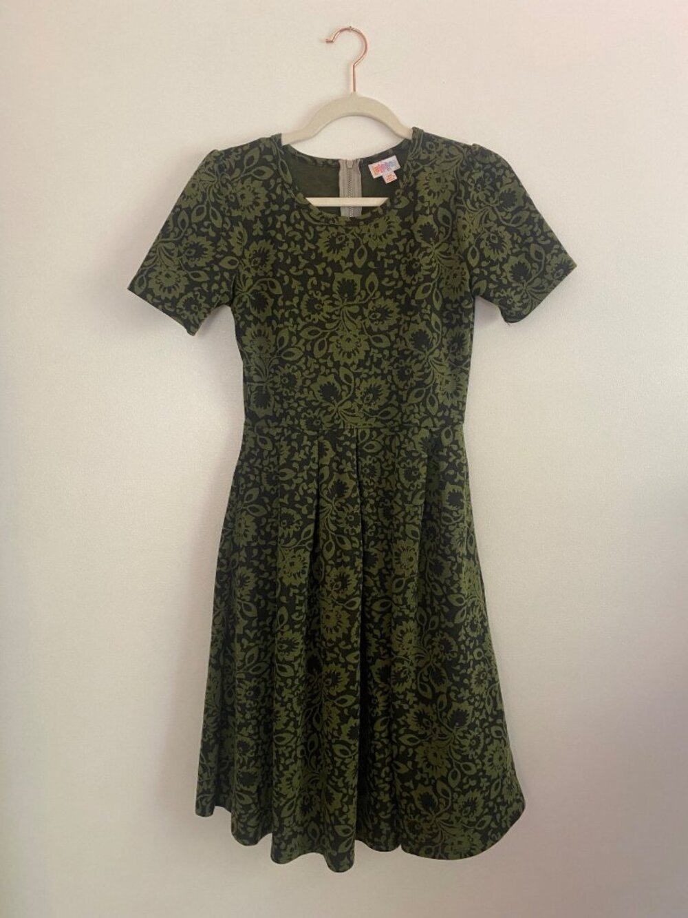 LuLaRoe Green & Black Floral Fit & Flare Dress With Pockets & Back Zipper XS